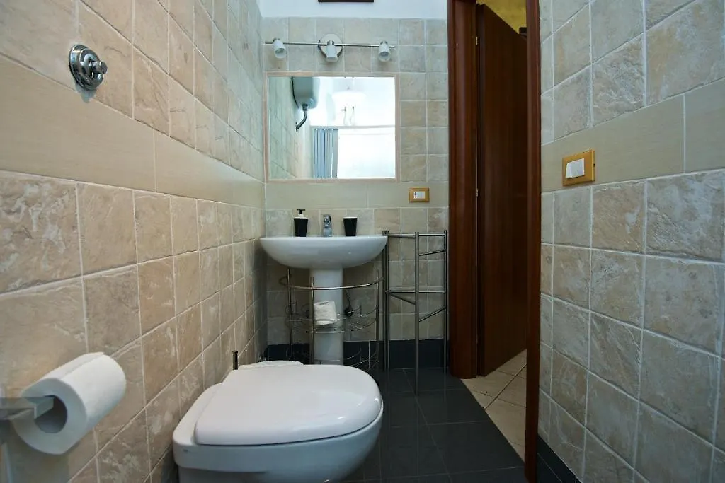 Guesthouse Il Gong Rzym Pensjonat