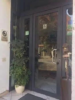Guesthouse Il Gong Rome Italy